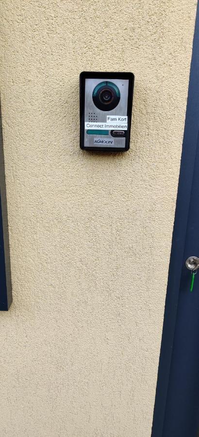 Apartamento Ebenerdig Mit Terrasse & Garten, Wlan & Parkplatz! Self Check-In & Check-Out! Schwedenofen! Auggen Exterior foto